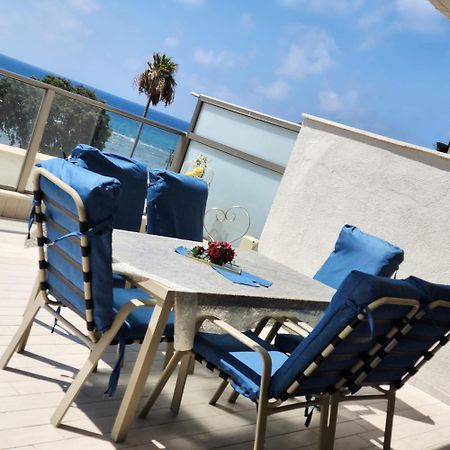 Mobersham'S House In Acre Apartamento Exterior foto